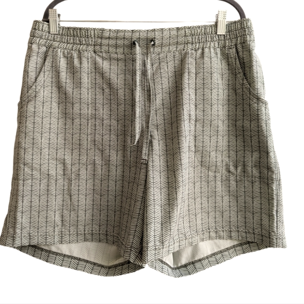Duluth Trading Pier Genius Houndstooth Board Shorts